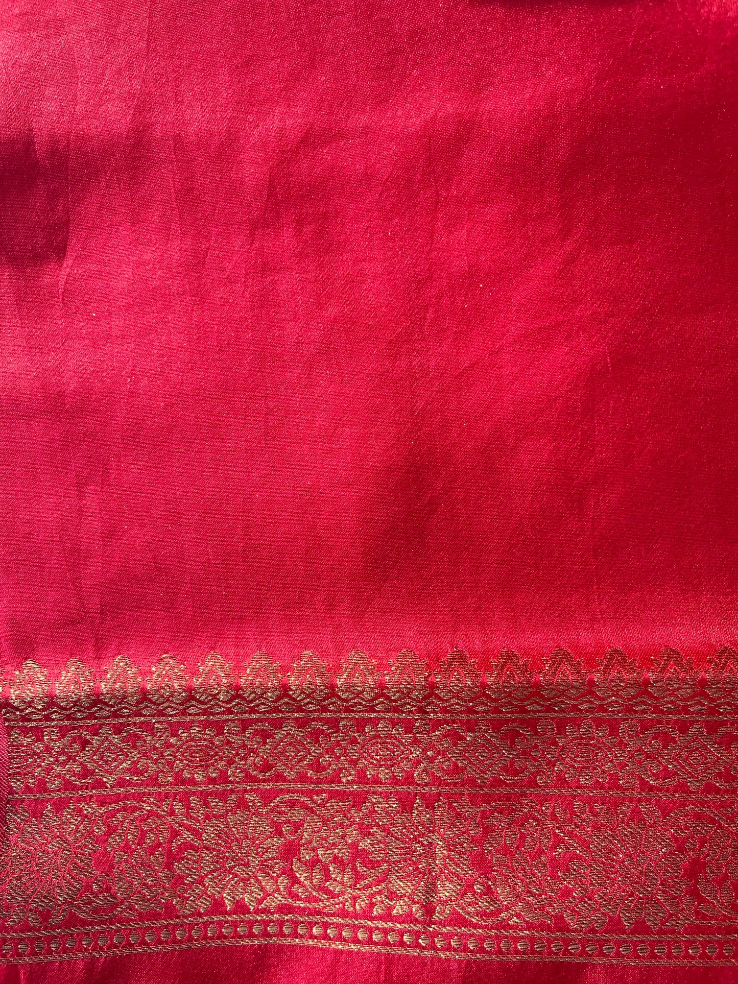 Pink Floral Golden Zari jaal Banarasi Silk Saree