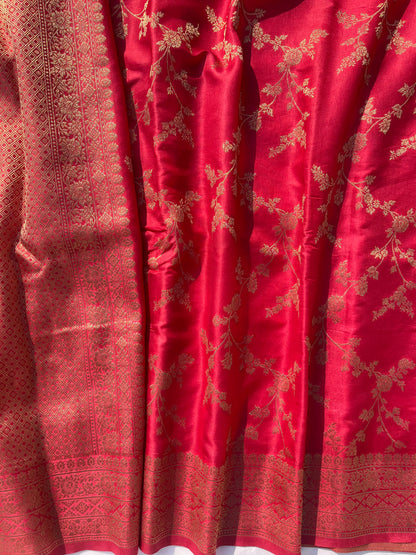 Pink Floral Golden Zari jaal Banarasi Silk Saree